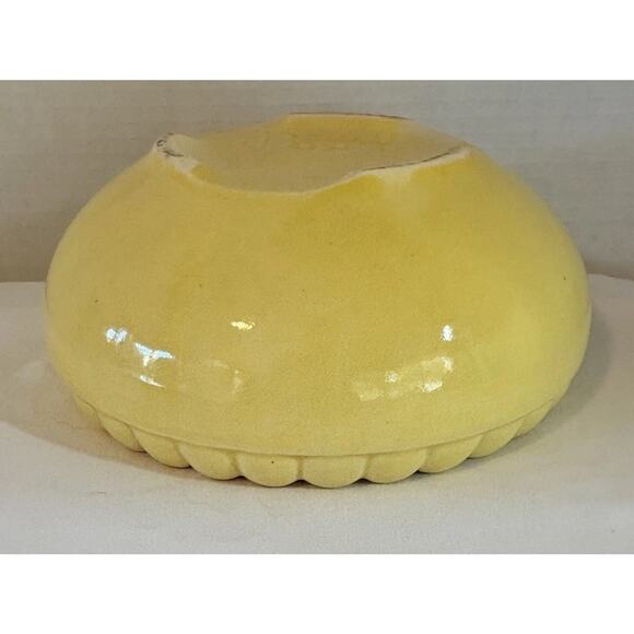 VTG Brush McCoy USA Pottery Butter Yellow Scallop Shell Planter - Picture 4 of 7